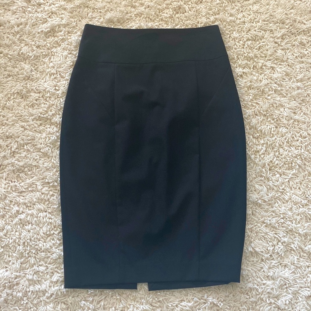 Black Zara skirt